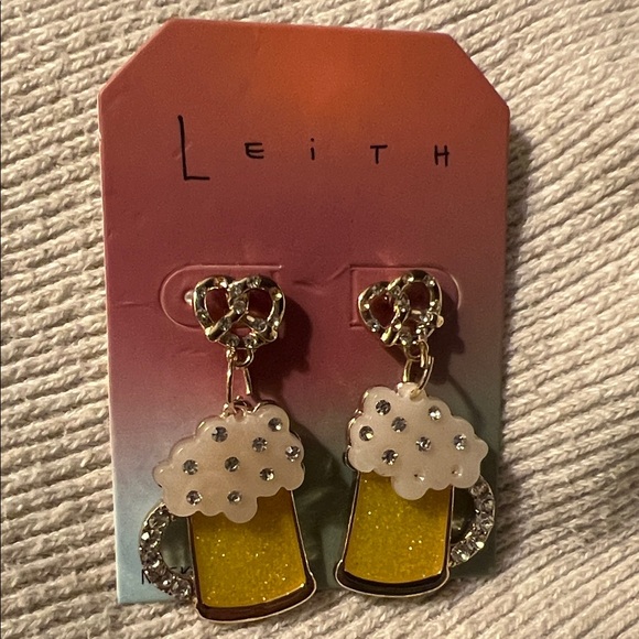 Leith Yellow Beer Mug Earrings With Pretzel Charm 34$